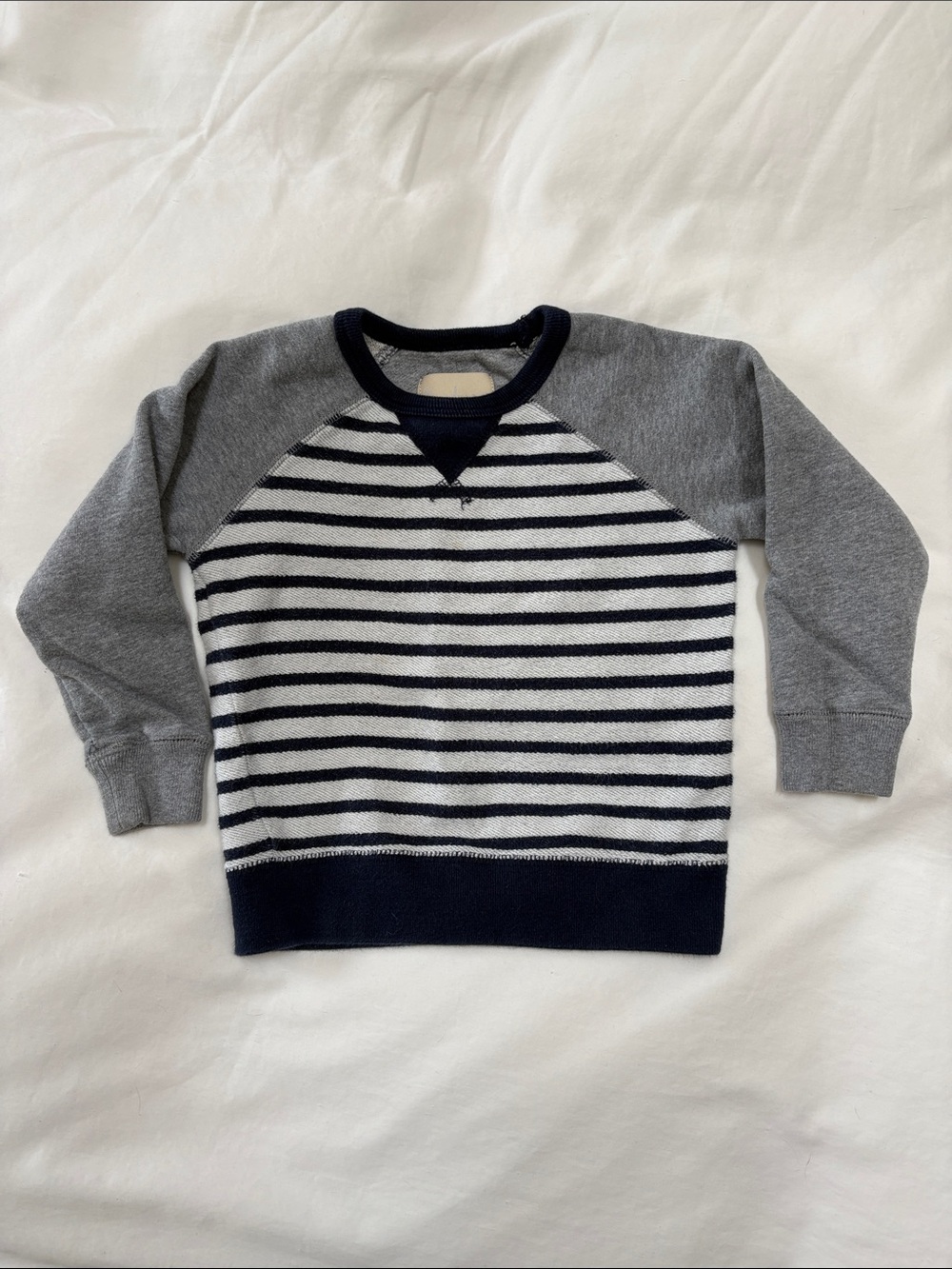 Mini Boden Boys Sweatshirt size 3-4